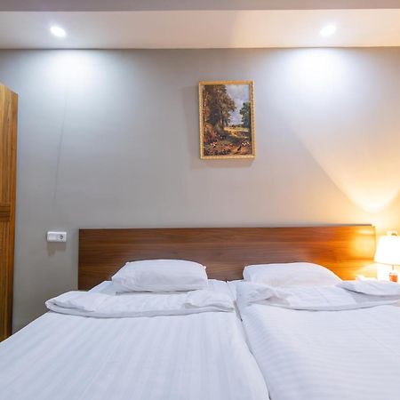 Gyumri Hotel מראה חיצוני תמונה