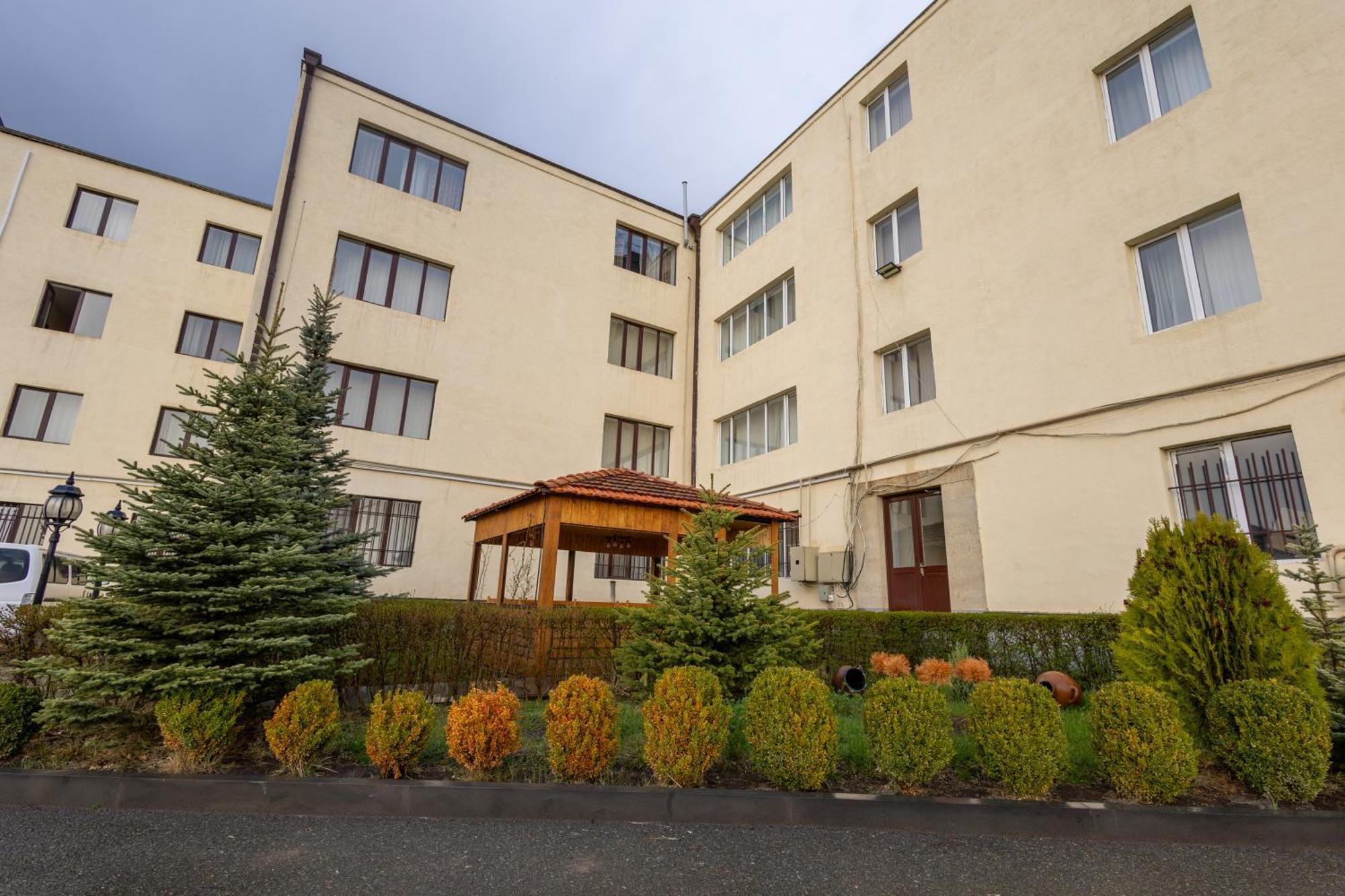 Gyumri Hotel מראה חיצוני תמונה