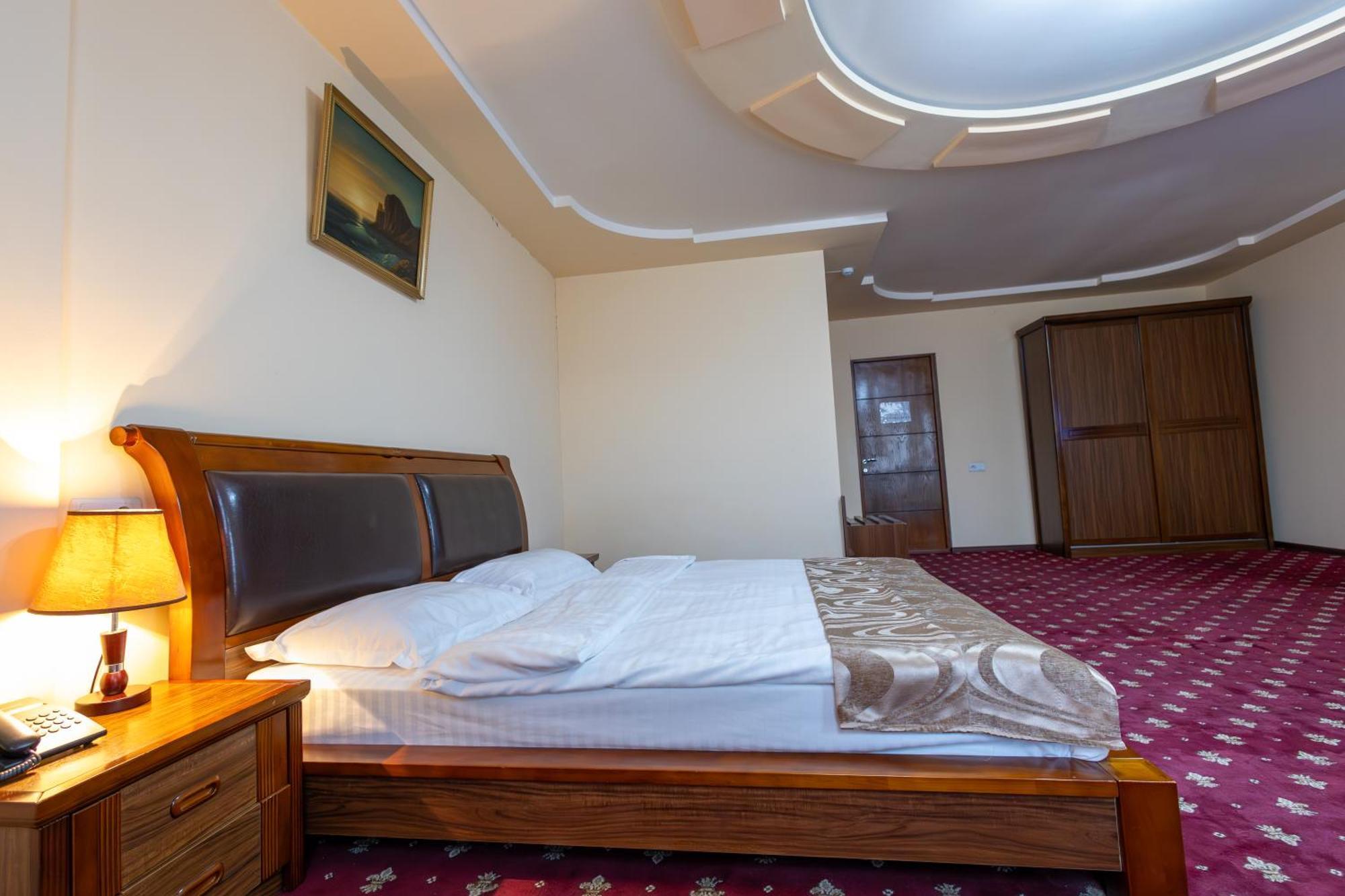 Gyumri Hotel מראה חיצוני תמונה